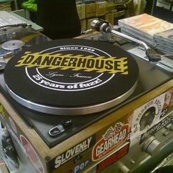 Dangerhouse, Lyon - Horaires d'ouverture