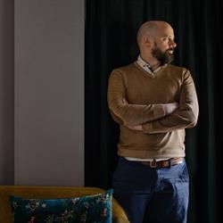 Le Petit Monde, Atelier d'encadrement - Afficherie - Photos d'identité, Céret - Horaires d'ouverture