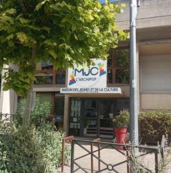 Maison Des Jeunes Et de La Culture - M.j.c, Apt - Horaires d'ouverture