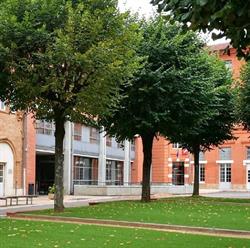 Lycée Ozenne, Toulouse - Horaires d'ouverture