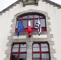 Mairie, Uzel - Horaires d'ouverture