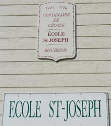 Ecole primaire privée Saint Joseph, Bourgon - Horaires d'ouverture