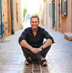 ERIC SANTOS ARCHITECTURE, Grimaud - Horaires d'ouverture