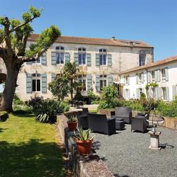 Domaine De Chantageasse, Asnières-la-Giraud - Horaires d'ouverture