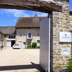 "La Ferme aux Arts" chambres d'hôtes/Espace Culturel, Beaumont-sur-Grosne - Horaires d'ouverture