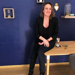 Emilie Djivanides, Lyon - Horaires d'ouverture