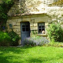 Troglo Gîte, Villaines-les-Rochers - Horaires d'ouverture