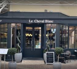 Le Cheval Blanc, Lamorlaye - Horaires d'ouverture