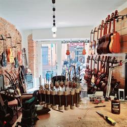Johann Pioli luthier guitare, Toulouse - Horaires d'ouverture