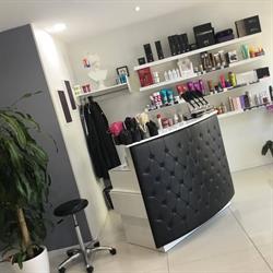 LE SALON, Saint-Genis-Pouilly - Horaires d'ouverture