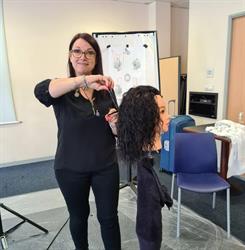 L'Instant Coiffure Tarnos, - Horaires d'ouverture
