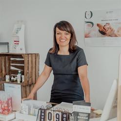 Jolie Avec Julie, Calais - Horaires d'ouverture