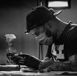Black Eye Tattoo Shop, Lure - Horaires d'ouverture