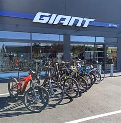 Giant Anglet, - Horaires d'ouverture