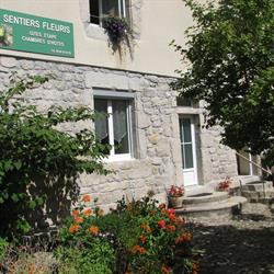 Les Sentiers Fleuris - gite aumont aubrac, Aumont-Aubrac - Horaires d'ouverture