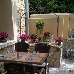 Restaurant Provençal La Margelle, Saint-Saturnin-lès-Avignon - Horaires d'ouverture