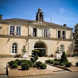 Hôtel de Ville, Châteaubriant - Horaires d'ouverture