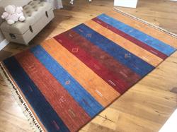 Tapis D'orient et Restauration Nettoyage ,estimation ,vente de tapis (uniquement sur rendez-vous), Pont-Saint-Martin - Horaires d'ouverture