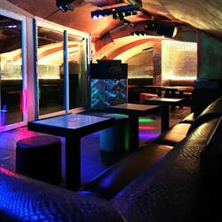 L'Esqui Club Saint-Tropez, - Horaires d'ouverture