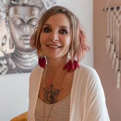 Magali Pailhes Clairvoyante Praticienne en Iridologie et Soins de Guérison Holistiques, Nailloux - Horaires d'ouverture