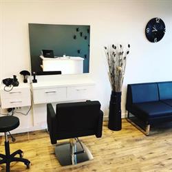 LE SALON St Loup Cammas, Saint-Loup-Cammas - Horaires d'ouverture