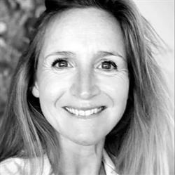 Céline BOURGANEUF - Consultante en lactation IBCLC - Allaitement - Centre MUM CARE Nice, - Horaires d'ouverture
