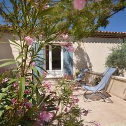 Gîtes CERISE EN PROVENCE, Venasque - Horaires d'ouverture