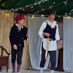 English Experience Theatre, Noyant-d'Allier - Horaires d'ouverture