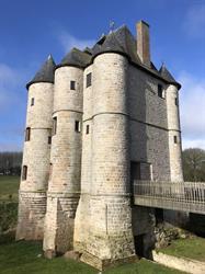 Donjon de Bours, - Horaires d'ouverture