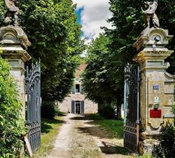 Château de Bataillé - Sur le Chemin de Compostelle, Figeac - Horaires d'ouverture
