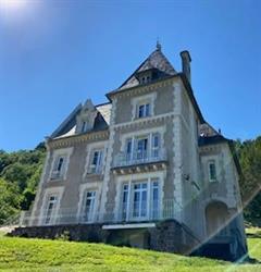Le Castel Blanc, Vic-sur-Cère - Horaires d'ouverture