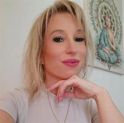 Plumes de soi, cindy Rissons, thérapeute Psycho-corporelle & Médium, La Verpillière - Horaires d'ouverture