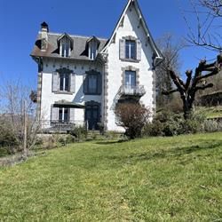 La Maison Normande, chambres & table d'hôtes, Cantal - Auvergne, Saint-Cirgues-de-Jordanne - Horaires d'ouverture