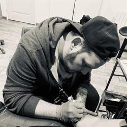 In Your Skin Tattoos, Lallaing - Horaires d'ouverture