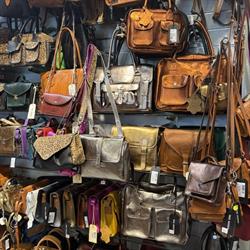Paris Bag, Châteauroux - Horaires d'ouverture