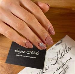 Suzee Nails L'artisan Manucure / Hermes, - Horaires d'ouverture