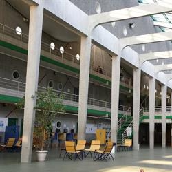 Lycée Gén. & Tech. JEAN DE LATTRE DE TASSIGNY, La Roche-sur-Yon - Horaires d'ouverture