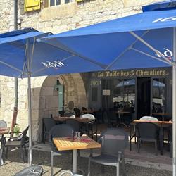La Table des 3 Chevaliers, Lauzerte - Horaires d'ouverture