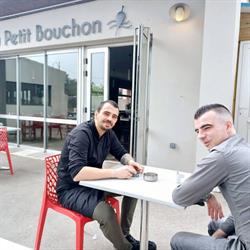 AU PETIT BOUCHON, Istres - Horaires d'ouverture