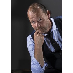 Anthony James illusionniste magicien Lyon Le théâtre des Illusions, - Horaires d'ouverture