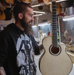 Apache Guitares, Saint-Denis-lès-Bourg - Horaires d'ouverture