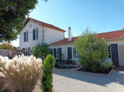 Chambres d'Hôtes - Le Clos des Passiflores, Pons - Horaires d'ouverture
