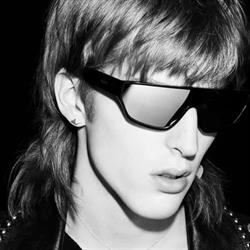 REVOLVHAIR / BERTRAND, Paris - Horaires d'ouverture