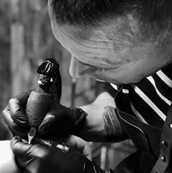 Piqué au Vif Tattoo, Oyonnax - Horaires d'ouverture