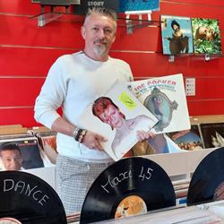 Vinyle & Co, Louviers - Horaires d'ouverture