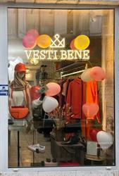 Vesti Bene, Angoulême - Horaires d'ouverture