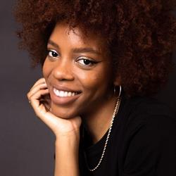 Gaelle MUA - Paris - Maquilleuse Professionnelle, - Horaires d'ouverture