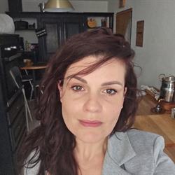 Cécile CALET - Psychopraticienne, Praticienne en hypnose et en Art thérapie, Istres - Horaires d'ouverture