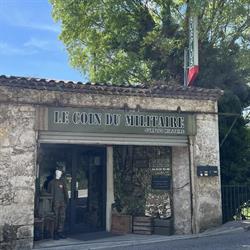 Le Coin Du Militaire, Signes - Horaires d'ouverture