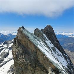 Queyras Mountain Guides- Guides de haute montagne- Queyras Ecrins Hautes Alpes, Aiguilles - Horaires d'ouverture